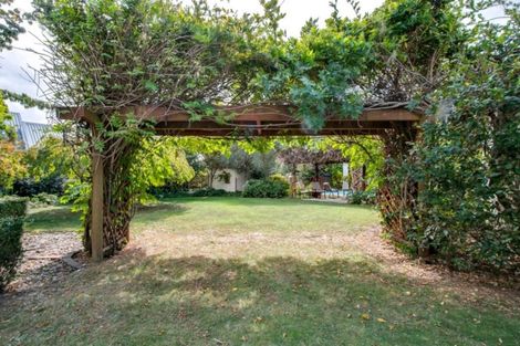 Photo of property in 180 Auckland Road, Greenmeadows, Napier, 4112