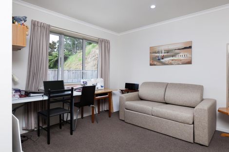 Photo of property in 16c Cyrus Street, Whalers Gate, New Plymouth, 4310