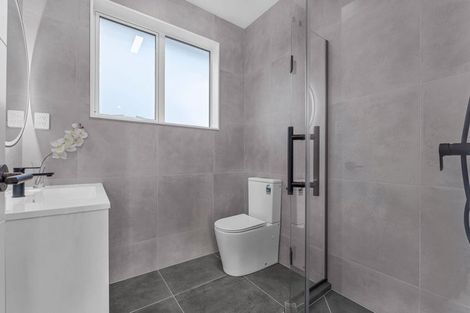 Photo of property in 15 Paihere Street, Huapai, Kumeu, 0810