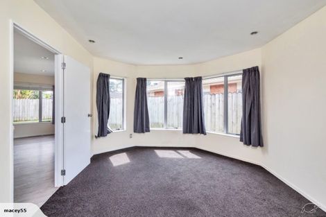 Photo of property in 9 Maadi Place, Papakura, 2110