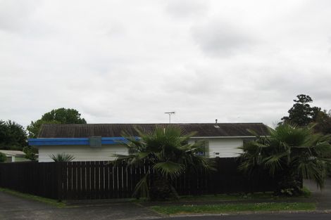 Photo of property in 36 Waiari Road, Conifer Grove, Takanini, 2112