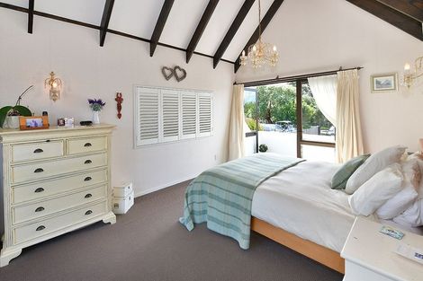 Photo of property in 48 Laurence Street, Manly, Whangaparaoa, 0930