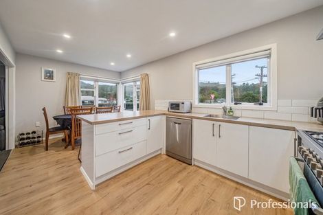 Photo of property in 2 Short Street, Wainuiomata, Lower Hutt, 5014