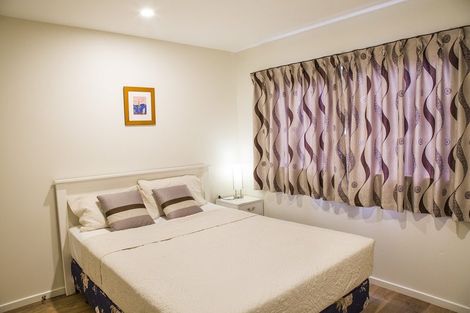 Photo of property in 17e Balmain Road, Birkenhead, Auckland, 0626