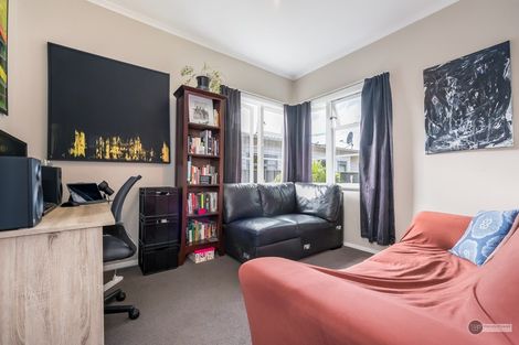 Photo of property in 11 Seddon Street, Naenae, Lower Hutt, 5011