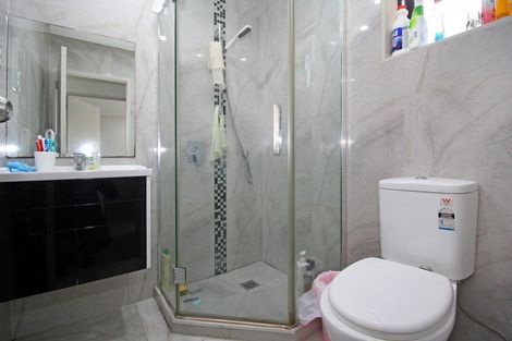 Photo of property in 16b Earlsworth Road, Mangere East, Auckland, 2024