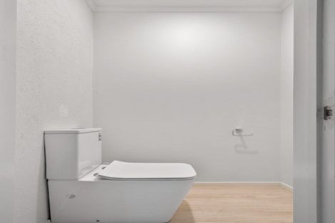 Photo of property in 86 Racecourse Road, Sockburn, Christchurch, 8042