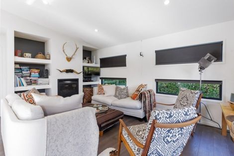 Photo of property in 4 Burgundy Drive, Martinborough, 5711