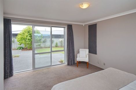 Photo of property in 16 Tommy Street, Pegasus, 7612