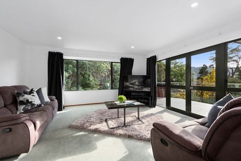 Photo of property in 12c Chatsworth Road, Silverstream, Upper Hutt, 5019