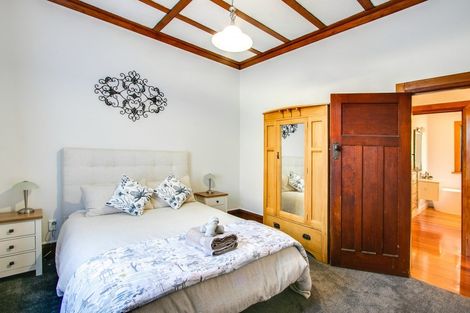 Photo of property in 57 Milton Road, Bluff Hill, Napier, 4110