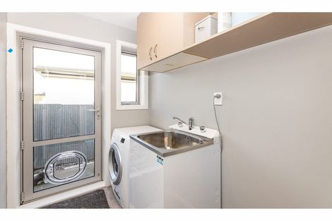 Photo of property in 2/19 Rookwood Avenue, New Brighton, Christchurch, 8083