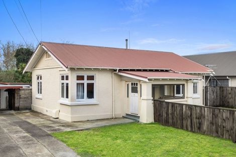 Photo of property in 24 Charlemont Street, Whitiora, Hamilton, 3200