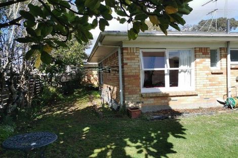 Photo of property in 1/21 Thornton Road, Milford, Auckland, 0620