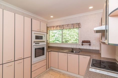 Photo of property in 13 Kohekohe Road, Waikanae, 5036