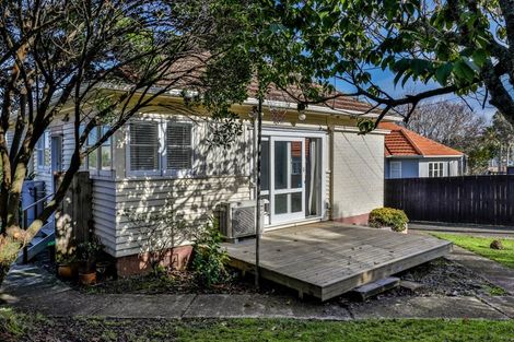 Photo of property in 17 Tyburnia Avenue, Mount Albert, Auckland, 1025