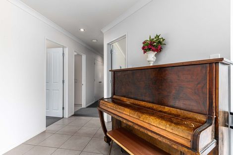 Photo of property in 15 Diamond Court, Ashhurst, 4810