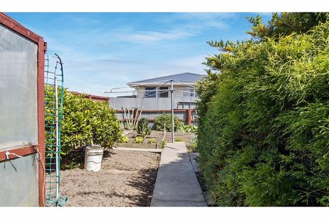 Photo of property in 22b Avenue Road, West End, Timaru, 7910