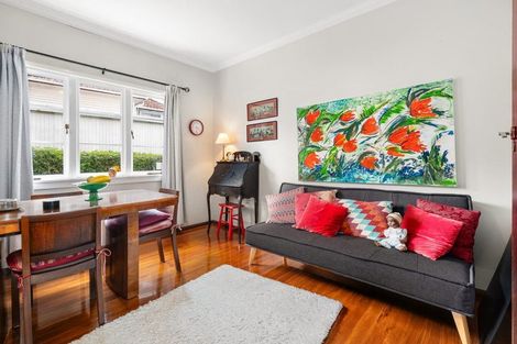 Photo of property in 38 Third Avenue, Avenues, Whangarei, 0110