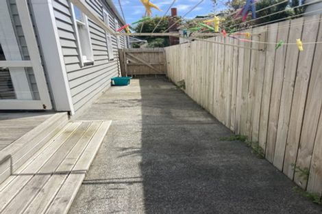 Photo of property in 3 Carrington Street, Mount Cook, Wellington, 6021