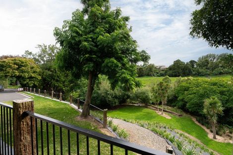 Photo of property in 8 Tauhara Drive, Queenwood, Hamilton, 3210