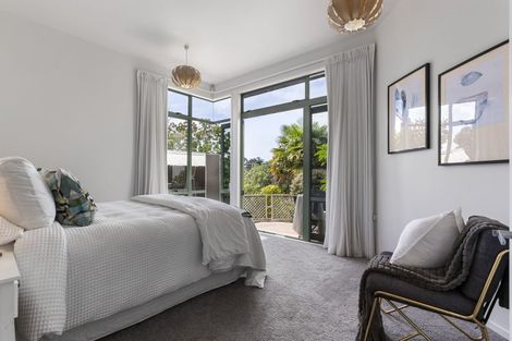 Photo of property in 1/85 Castor Bay Road, Castor Bay, Auckland, 0620