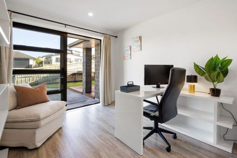 Photo of property in 4 Paiaka Place, Rototuna North, Hamilton, 3210