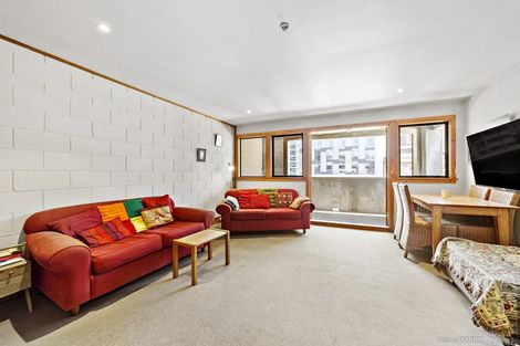 Photo of property in 244/21 Left Bank, Te Aro, Wellington, 6011