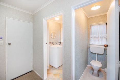 Photo of property in 1/11 Woodfield Avenue, Roslyn, Palmerston North, 4414