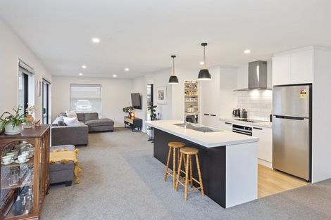 Photo of property in 7 Thomas Ellis Lane, Halswell, Christchurch, 8025