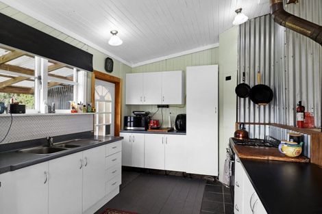 Photo of property in 484c Wright Road, Aongatete, 3181