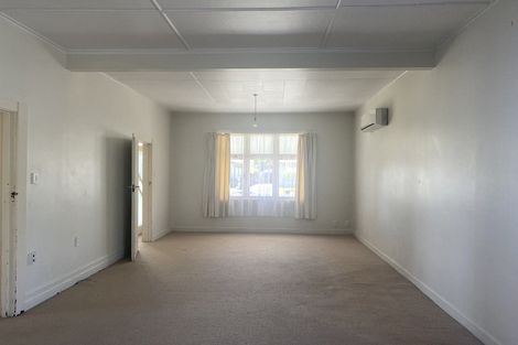 Photo of property in 1/811 Ellison Road, Parkvale, Hastings, 4122