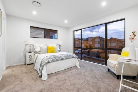 Photo of property in 19 Kearns Drive, Hobsonville, Auckland, 0616