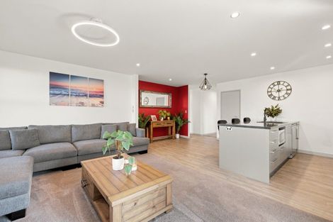 Photo of property in 8 Cupples Street, Papamoa Beach, Papamoa, 3118