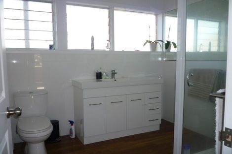 Photo of property in 1a Pelorus Place, Pakuranga, Auckland, 2010