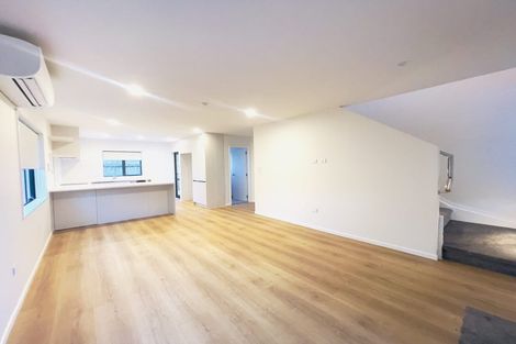 Photo of property in 2/19 Earlsworth Road, Mangere East, Auckland, 2024