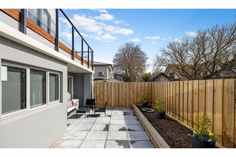 Photo of property in 19 Rostrevor Street, Hamilton Central, Hamilton, 3204