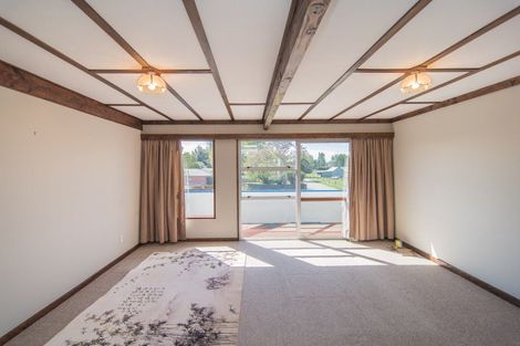 Photo of property in 16 Saint Leonards Road, Temuka, 7920