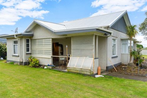 Photo of property in 988 Otaika Valley Road, Maungatapere, Whangarei, 0170