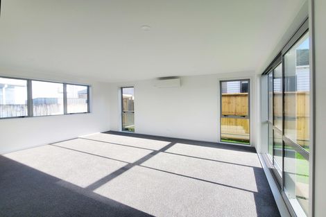 Photo of property in 13c Oxford Road, Manurewa, Auckland, 2102