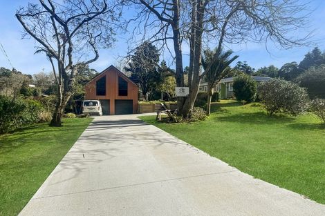 Photo of property in 42 Saxton Road, Upper Vogeltown, New Plymouth, 4371