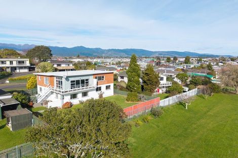 Photo of property in 32 Lancaster Street, Levin, 5510