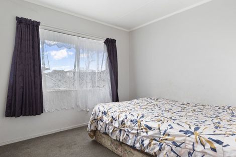 Photo of property in 96 Shifnal Drive, Randwick Park, Auckland, 2105