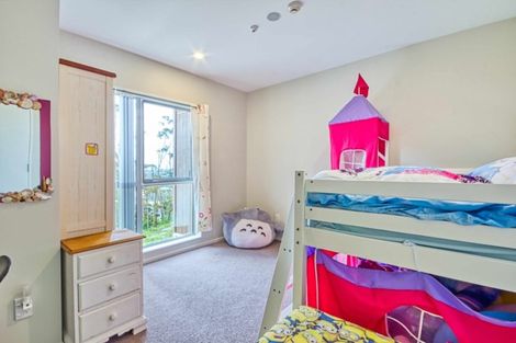 Photo of property in 3/147 Albany Highway, Unsworth Heights, Auckland, 0632