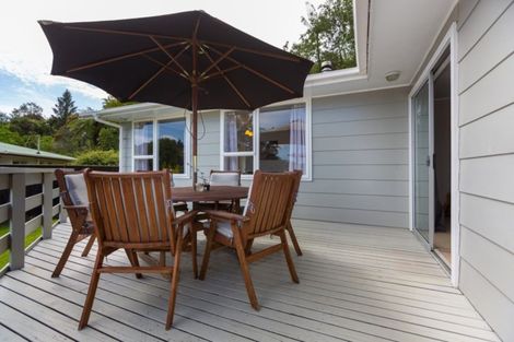 Photo of property in 29 Beaumont Crescent, Frankleigh Park, New Plymouth, 4310