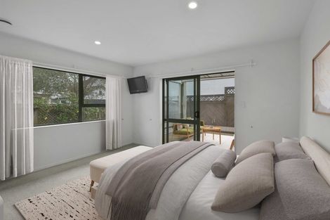 Photo of property in 1/256 Hibiscus Coast Highway, Orewa, 0931