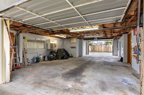 Photo of property in 4 Argyle Avenue, Levin, 5510