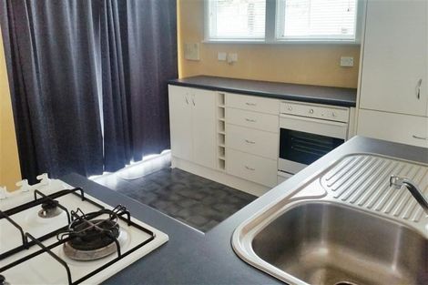 Photo of property in 4 Dowding Street, Melville, Hamilton, 3206