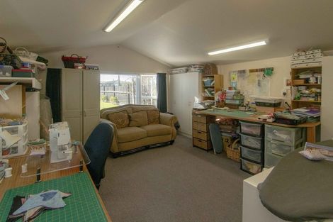 Photo of property in 166 Mill Road, Clive, 4180