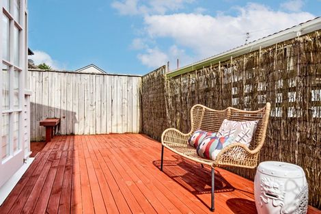 Photo of property in 44 Copeland Street, Hutt Central, Lower Hutt, 5011